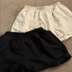 Short pair same style